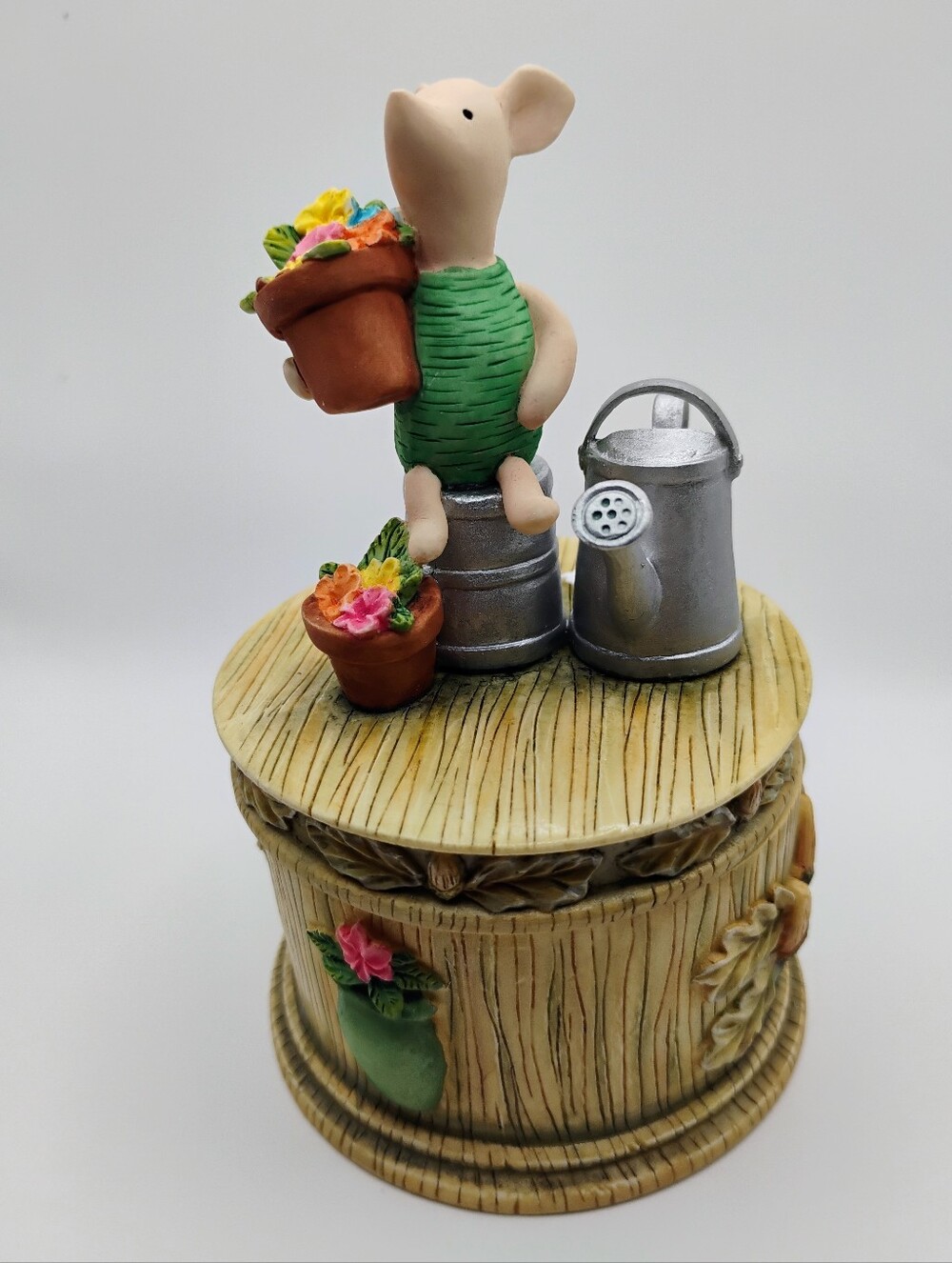 VINTAGE Classic Pooh Piglet Gardening Trinket Box - NIB Approximately 5" Tall